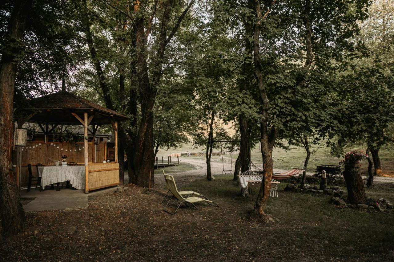 Apartamento Vackorkert Sirok Exterior foto