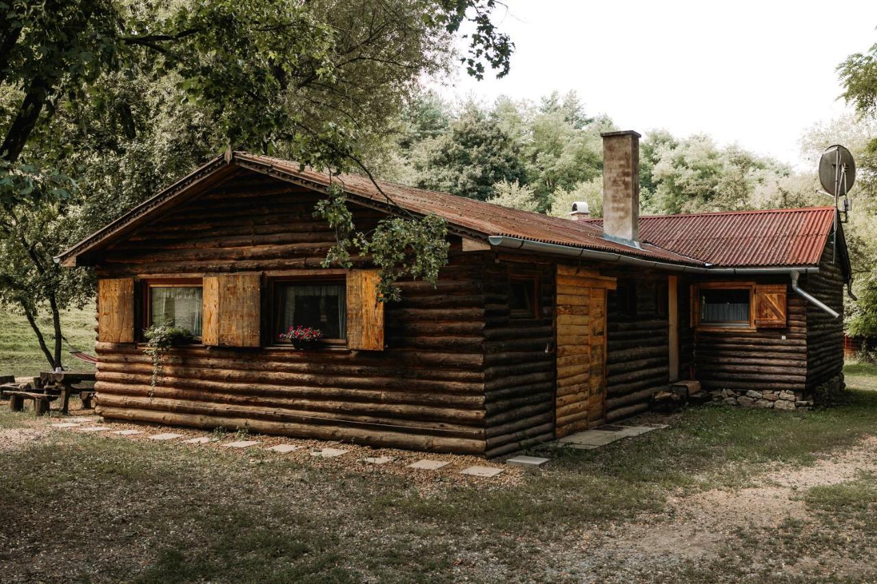 Apartamento Vackorkert Sirok Exterior foto