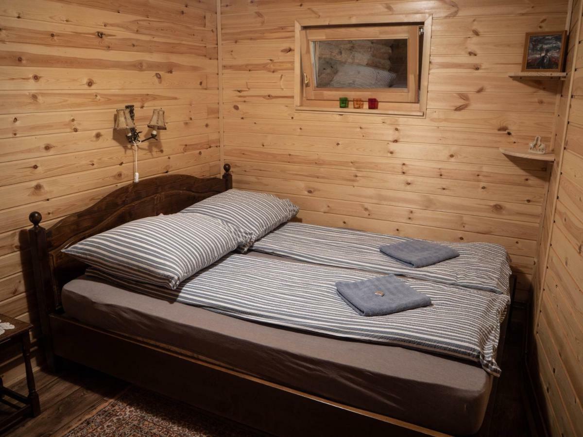 Apartamento Vackorkert Sirok Exterior foto